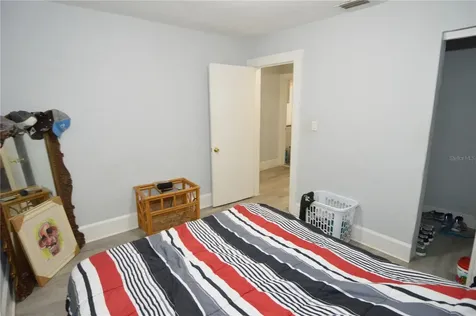 2351 25th Avenue S St Petersburg FL 33712