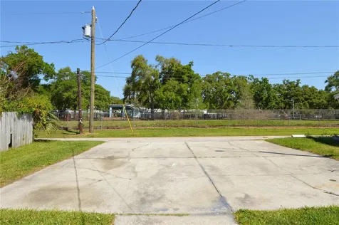 2351 25th Avenue S St Petersburg FL 33712