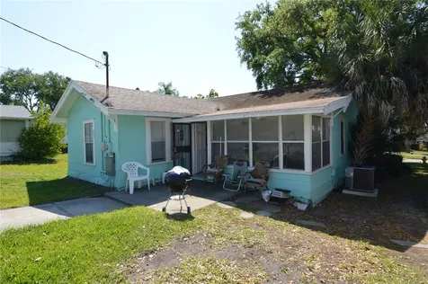 2351 25th Avenue S St Petersburg FL 33712