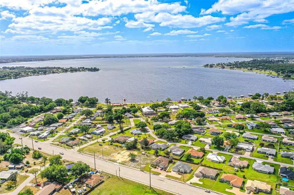 3715 Sebring Parkway Sebring FL 33870