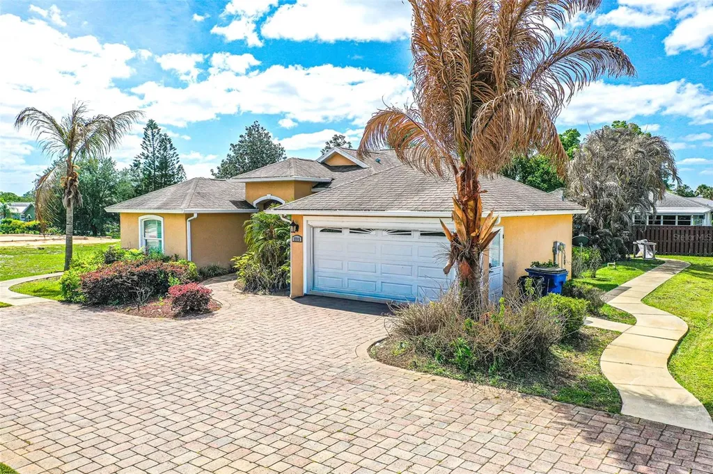 3715 Sebring Parkway Sebring FL 33870