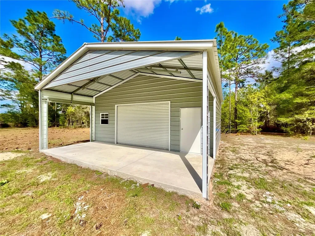 175 Whirlwind Loop Hawthorne FL 32640
