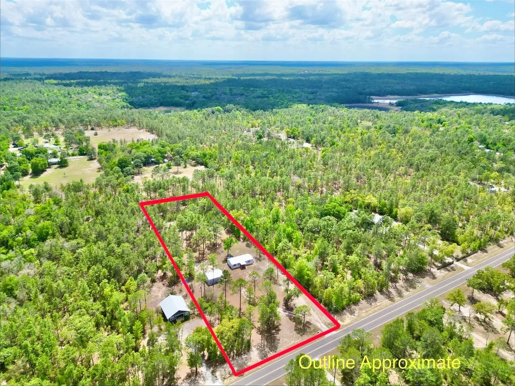 175 Whirlwind Loop Hawthorne FL 32640