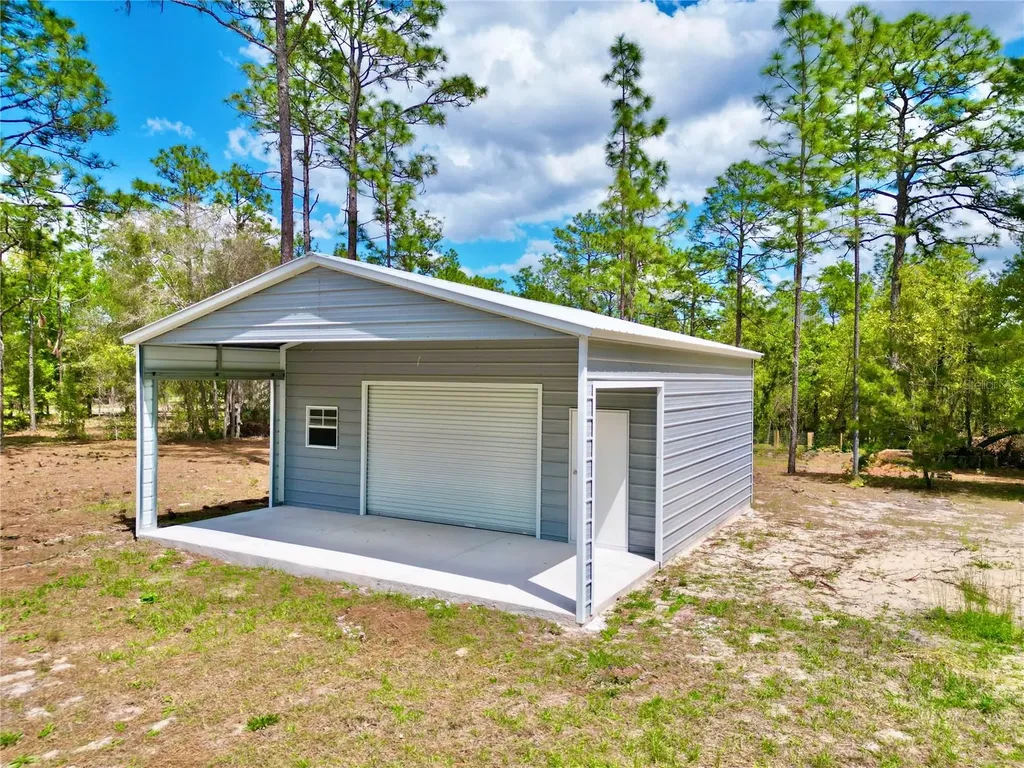 175 Whirlwind Loop Hawthorne FL 32640