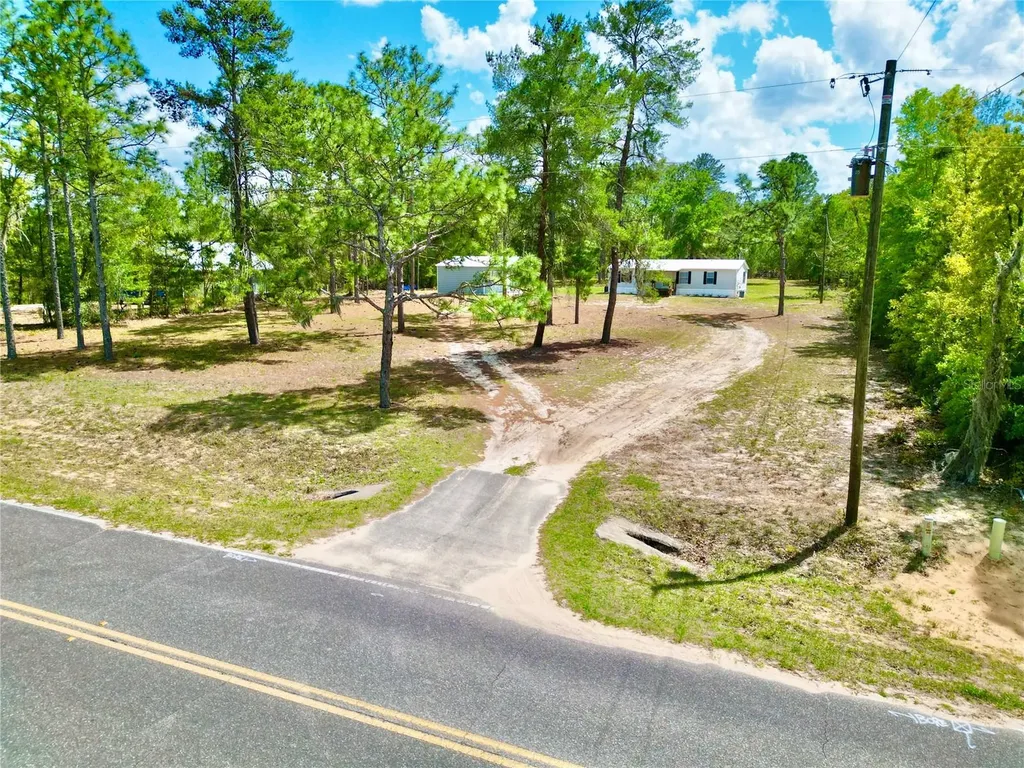 175 Whirlwind Loop Hawthorne FL 32640