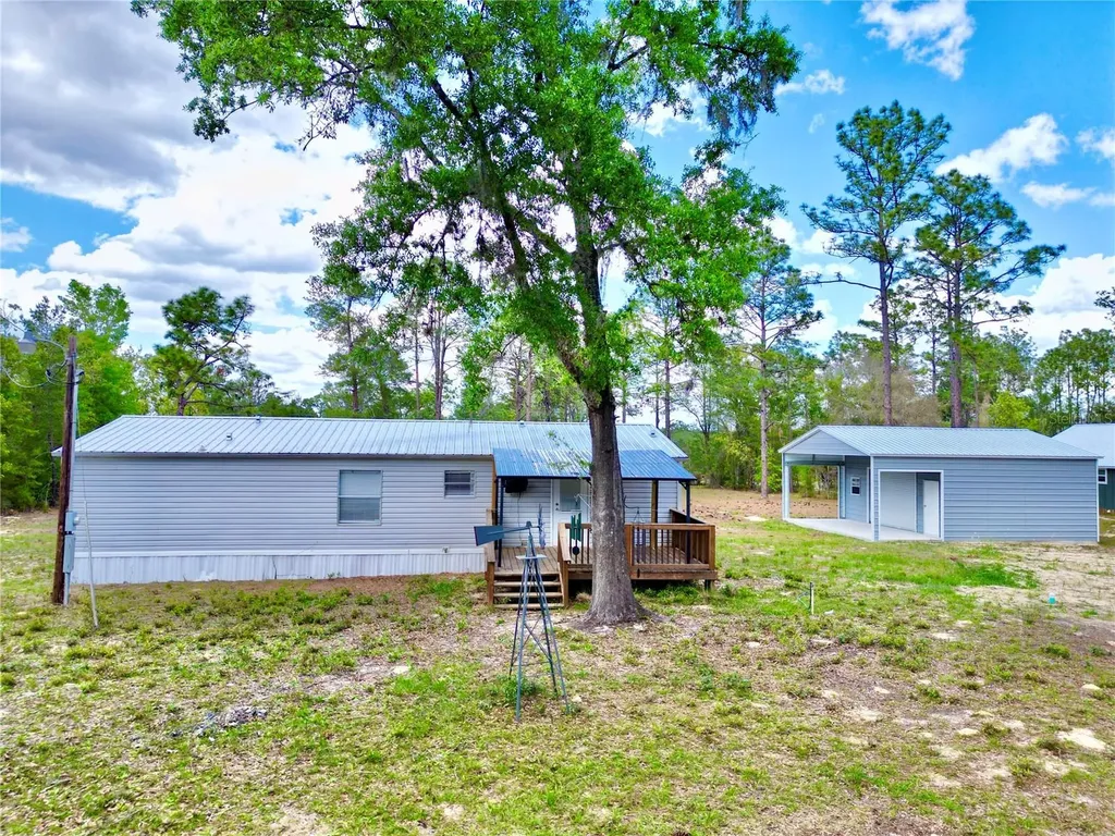 175 Whirlwind Loop Hawthorne FL 32640