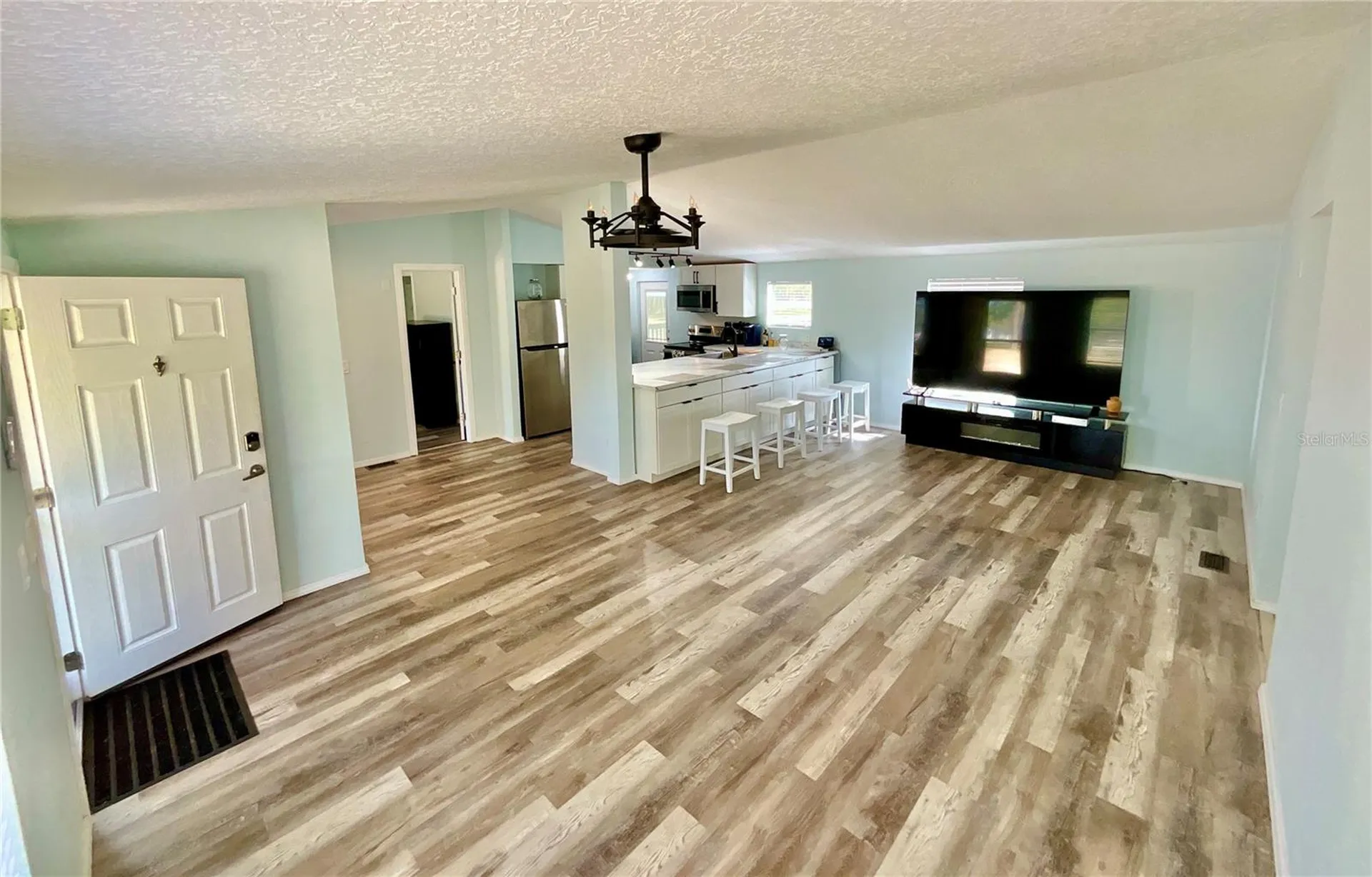 175 Whirlwind Loop Hawthorne FL 32640