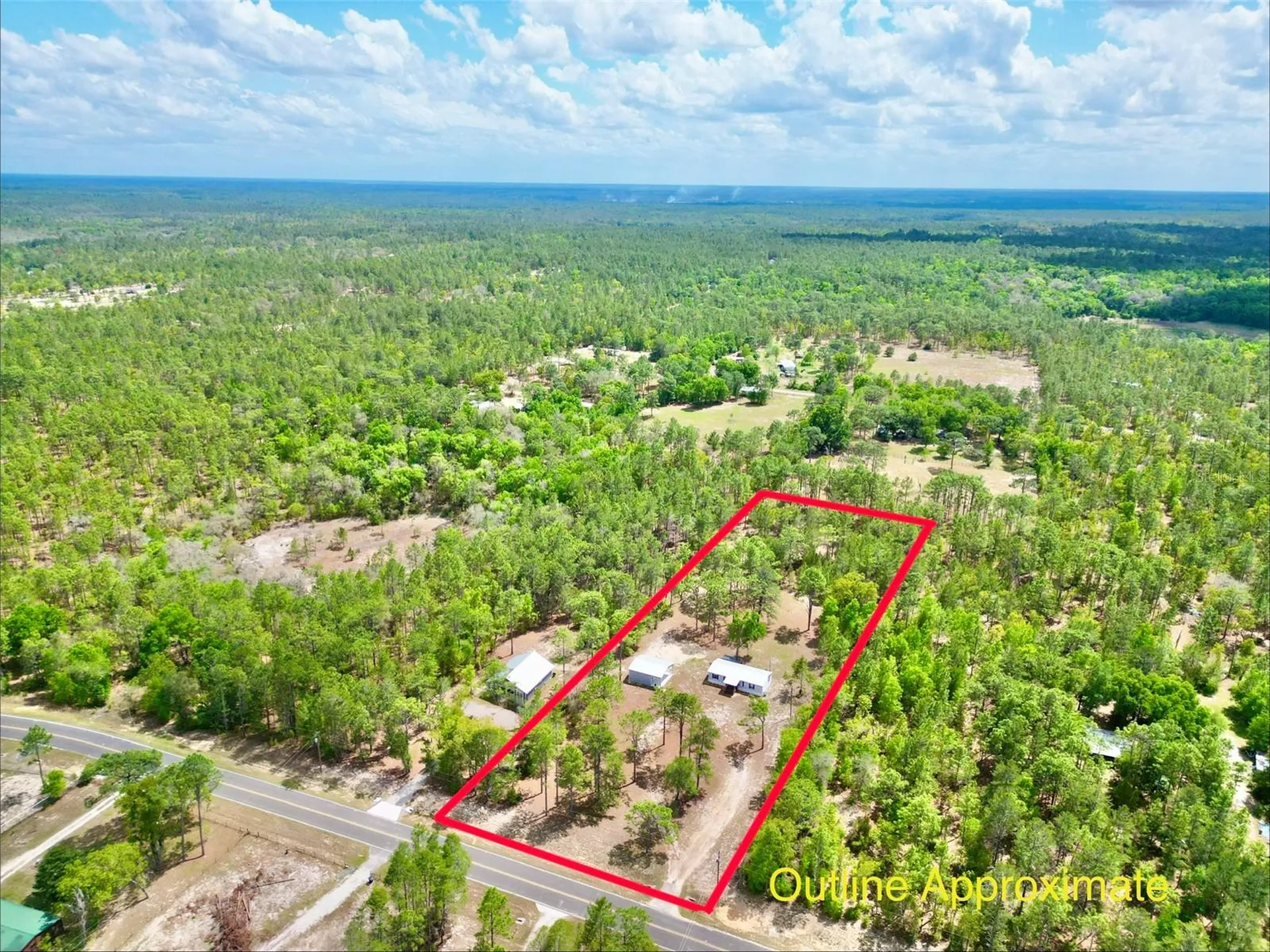 175 Whirlwind Loop Hawthorne FL 32640