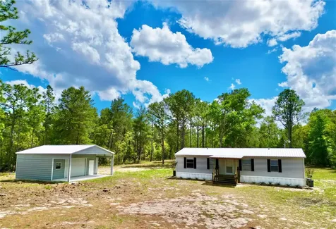 175 Whirlwind Loop Hawthorne FL 32640