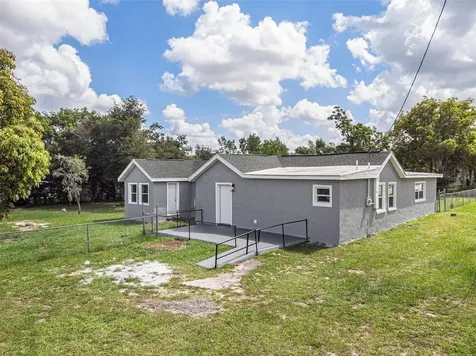 205 E Cornell Street Avon Park FL 33825