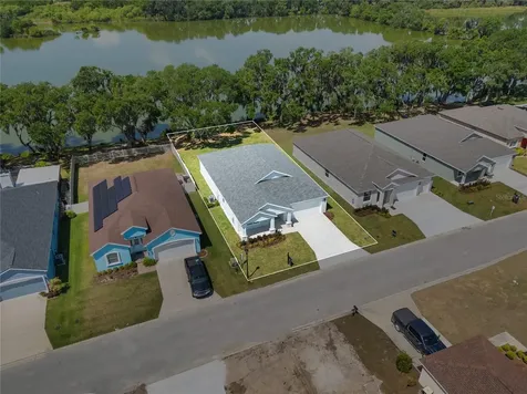 4545 Fairway Oaks Drive Mulberry FL 33860