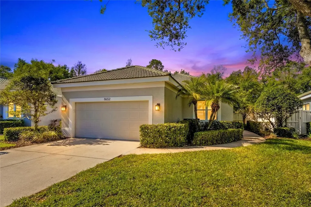 8652 54th Avenue Circle E Bradenton FL 34211