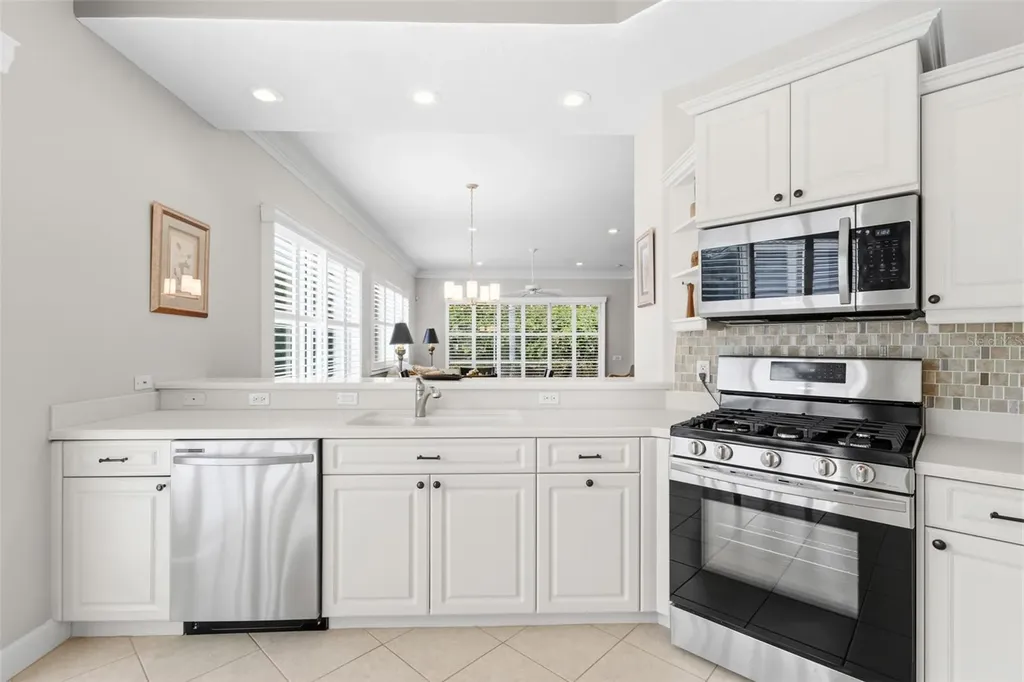 8652 54th Avenue Circle E Bradenton FL 34211