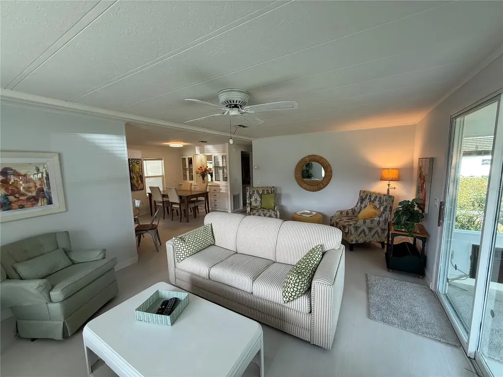11 N Bobwhite Road Wildwood FL 34785