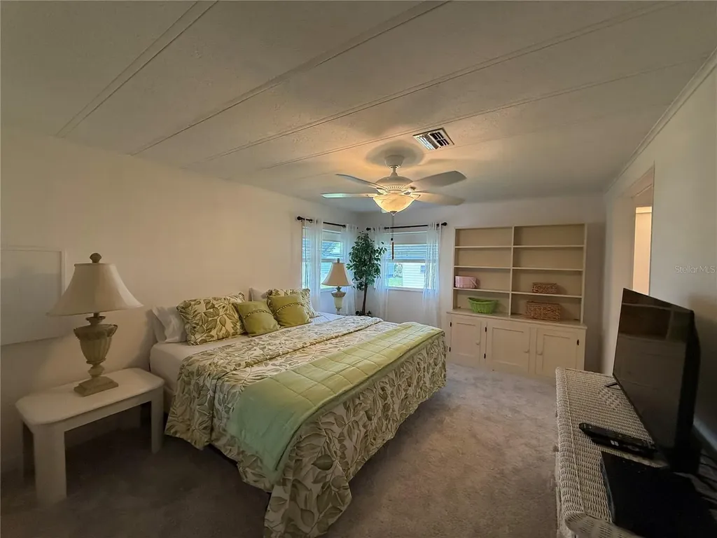 11 N Bobwhite Road Wildwood FL 34785