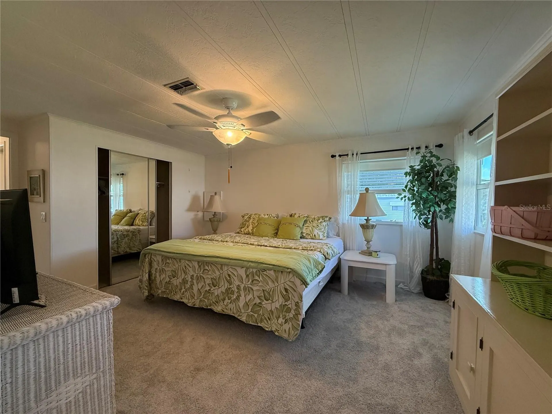 11 N Bobwhite Road Wildwood FL 34785