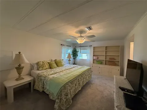 11 N Bobwhite Road Wildwood FL 34785
