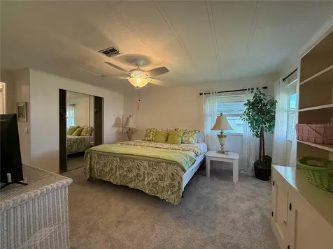 11 N Bobwhite Road Wildwood FL 34785