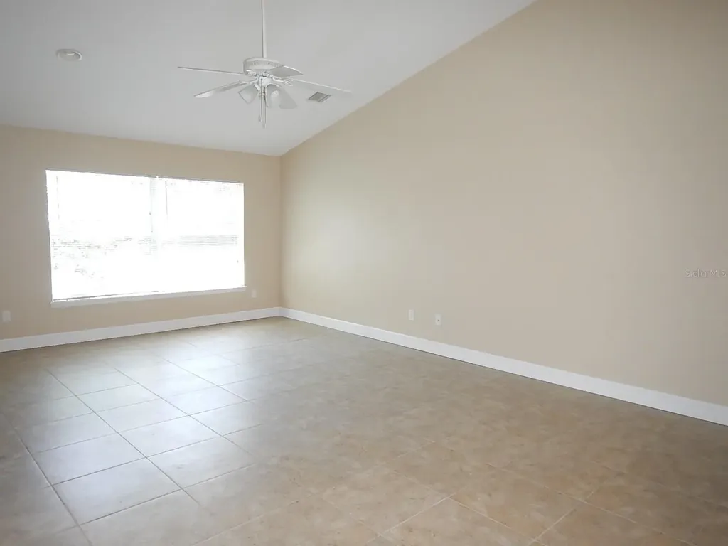 453 W Desoto Street Clermont FL 34711
