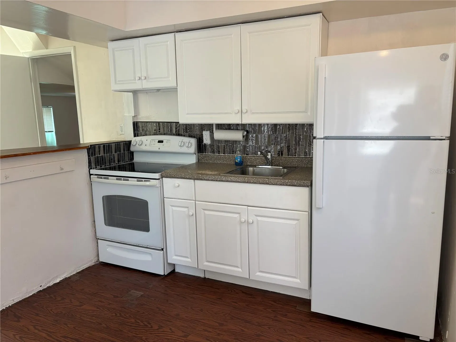 2162 46th Avenue N St Petersburg FL 33714