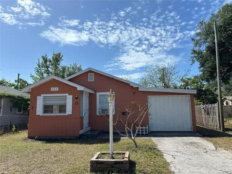 2162 46th Avenue N St Petersburg FL 33714
