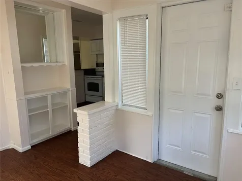 2162 46th Avenue N St Petersburg FL 33714