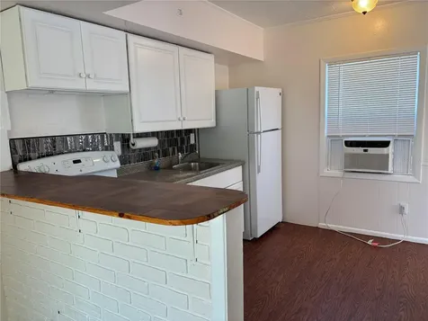 2162 46th Avenue N St Petersburg FL 33714