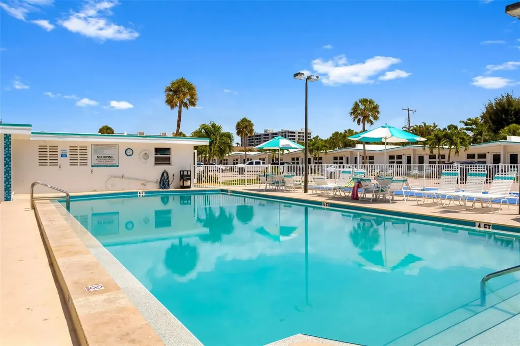 6334 Midnight Pass Road Sarasota FL 34242
