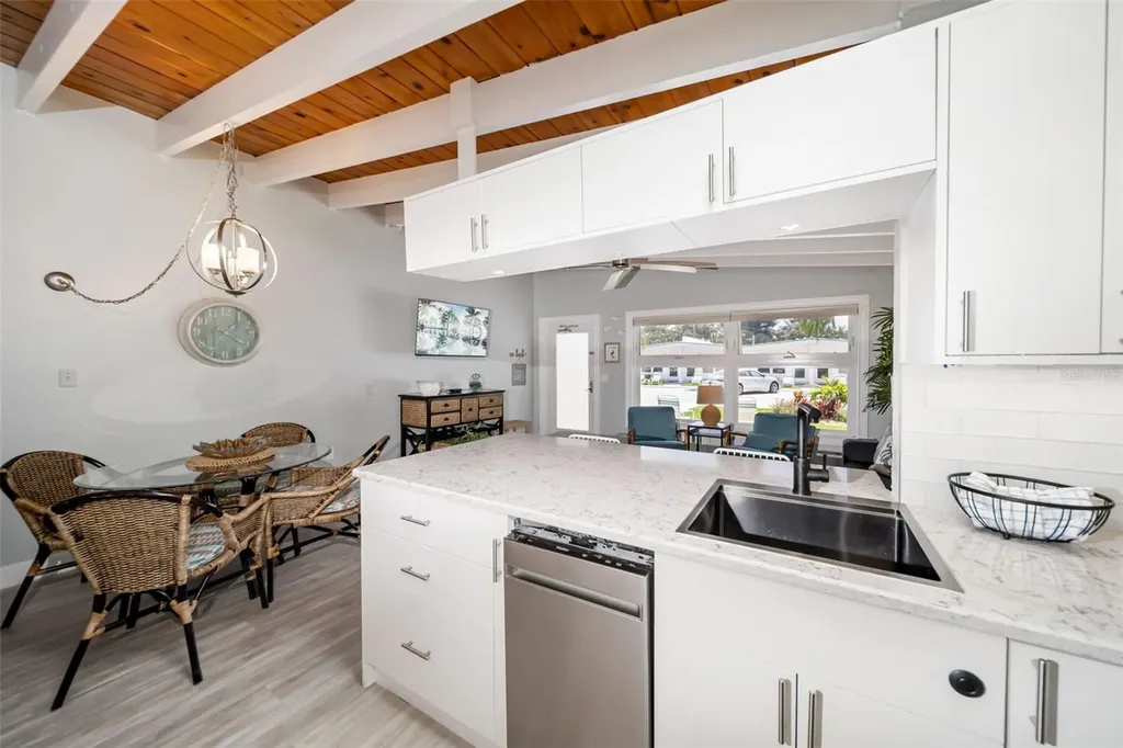 6334 Midnight Pass Road Sarasota FL 34242