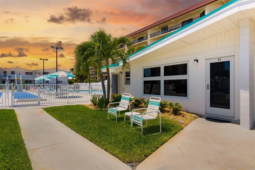 6334 Midnight Pass Road Sarasota FL 34242