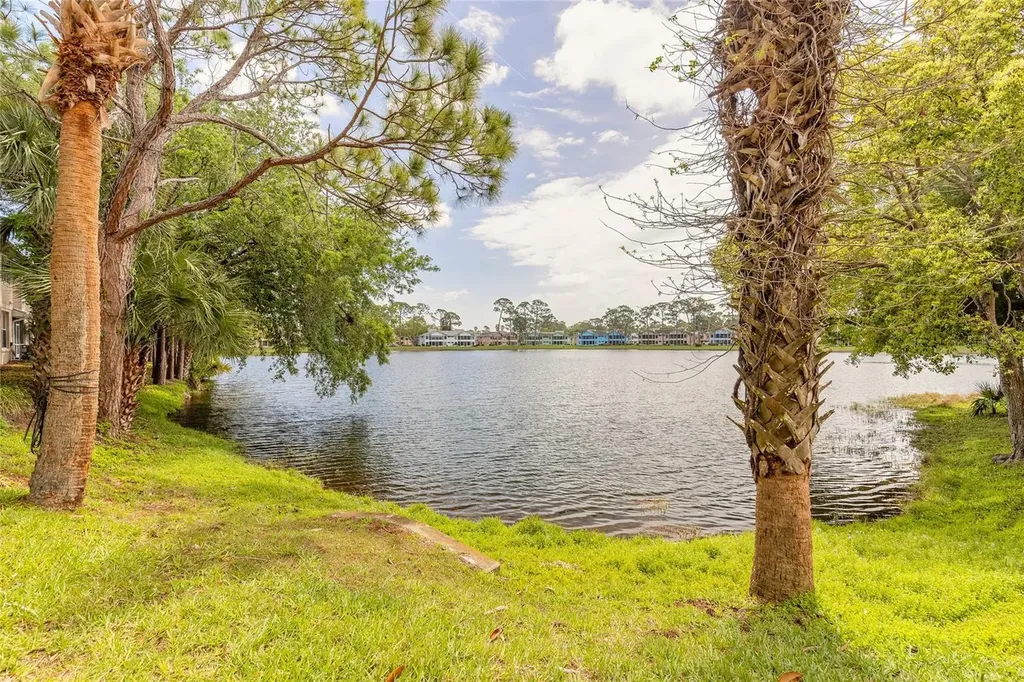 135 Grey Widgeon Court Daytona Beach FL 32119