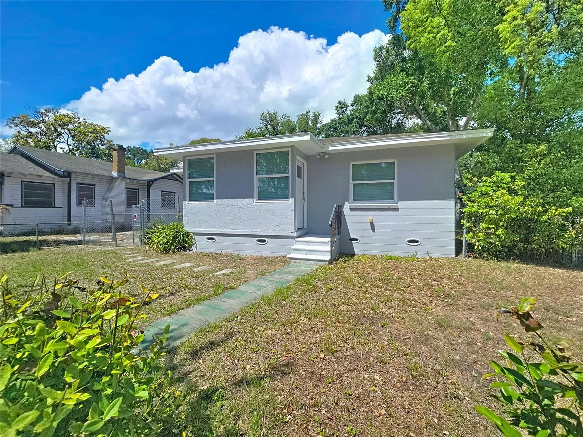 1035 15th Avenue S St Petersburg FL 33705