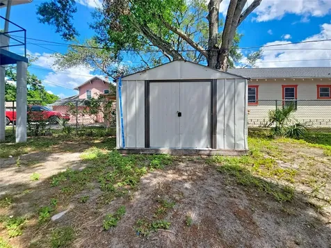1035 15th Avenue S St Petersburg FL 33705