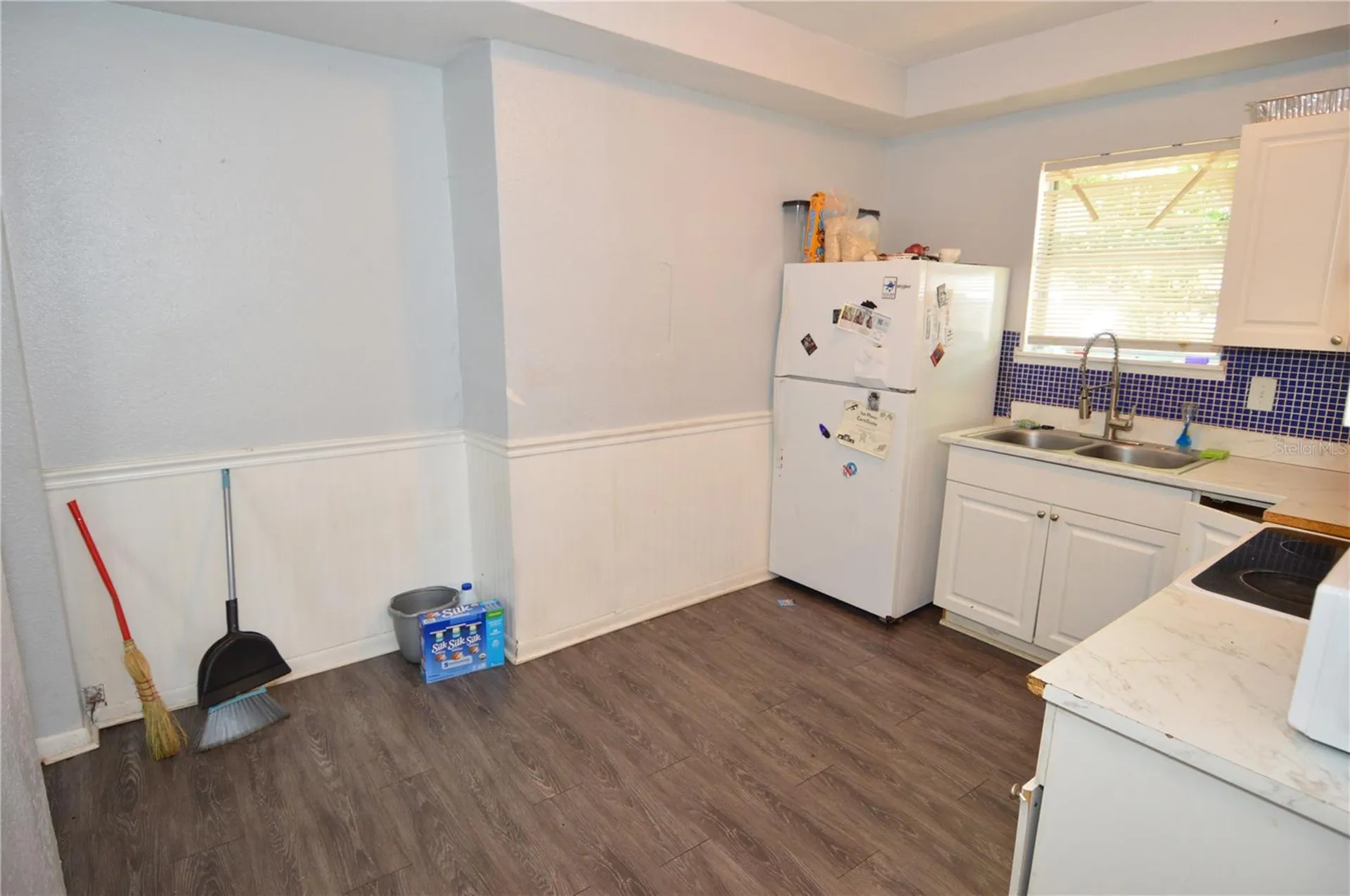 811 18th Avenue S St Petersburg FL 33705
