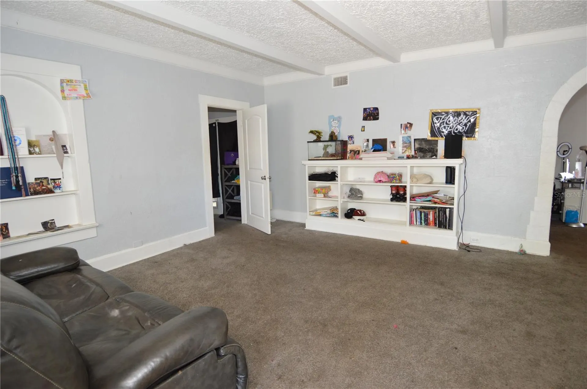 811 18th Avenue S St Petersburg FL 33705