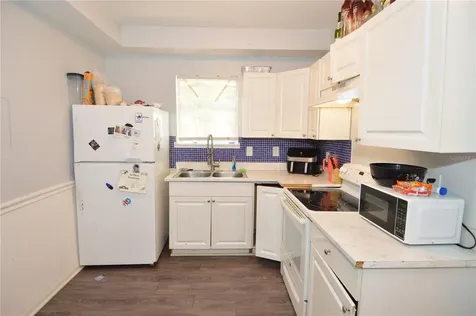 811 18th Avenue S St Petersburg FL 33705