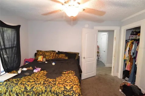 811 18th Avenue S St Petersburg FL 33705