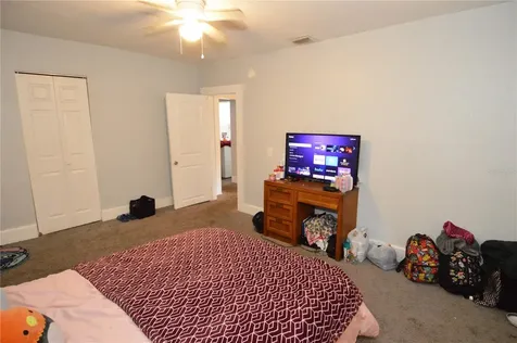 811 18th Avenue S St Petersburg FL 33705