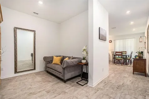 1105 Lady Gouldian Court Tampa FL 33613