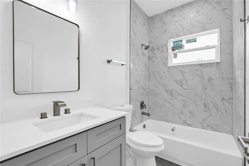 555 Gagnon Street SE Palm Bay FL 32909