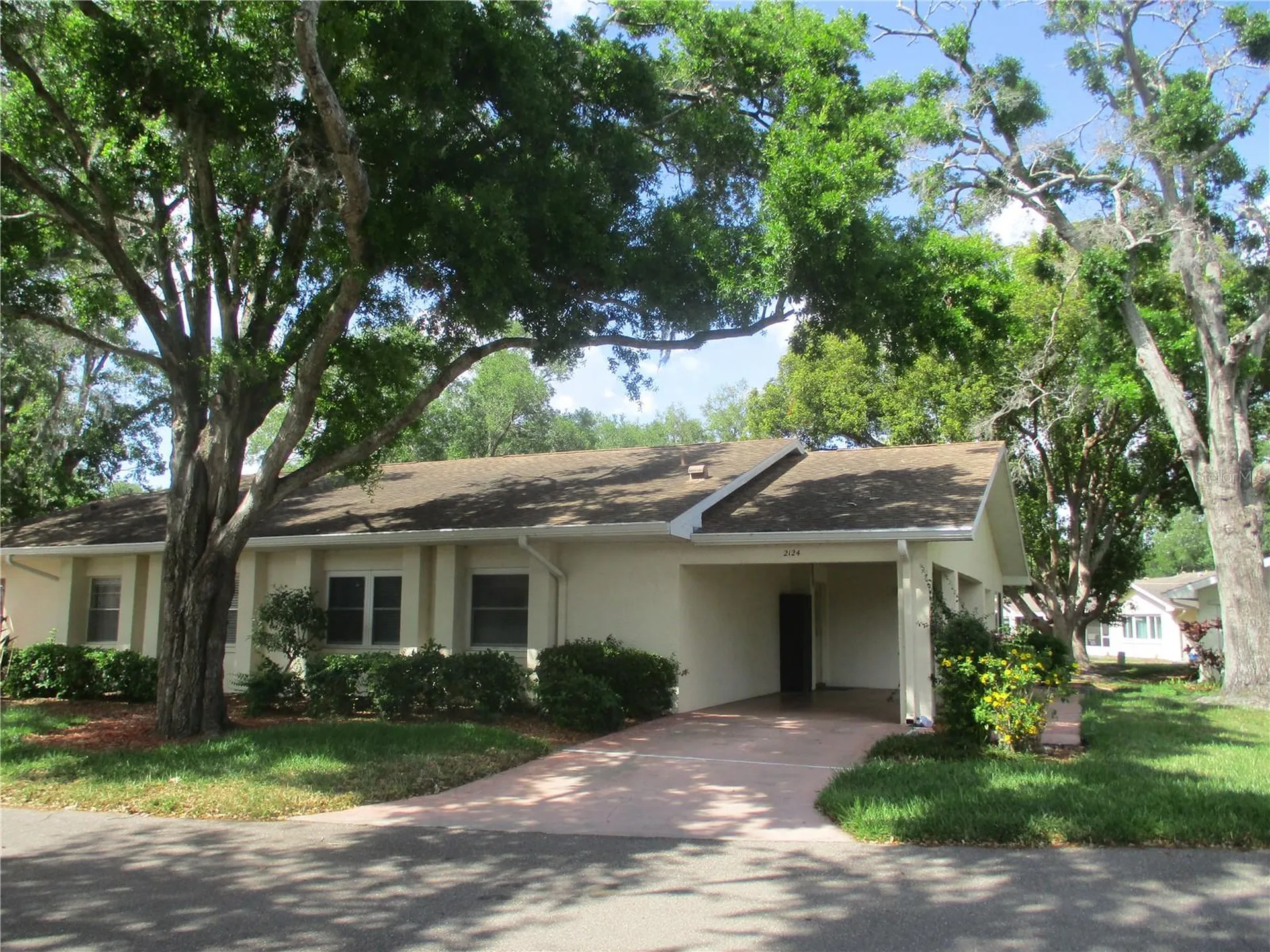 2124 Hailstone Circle Sun City Center FL 33573