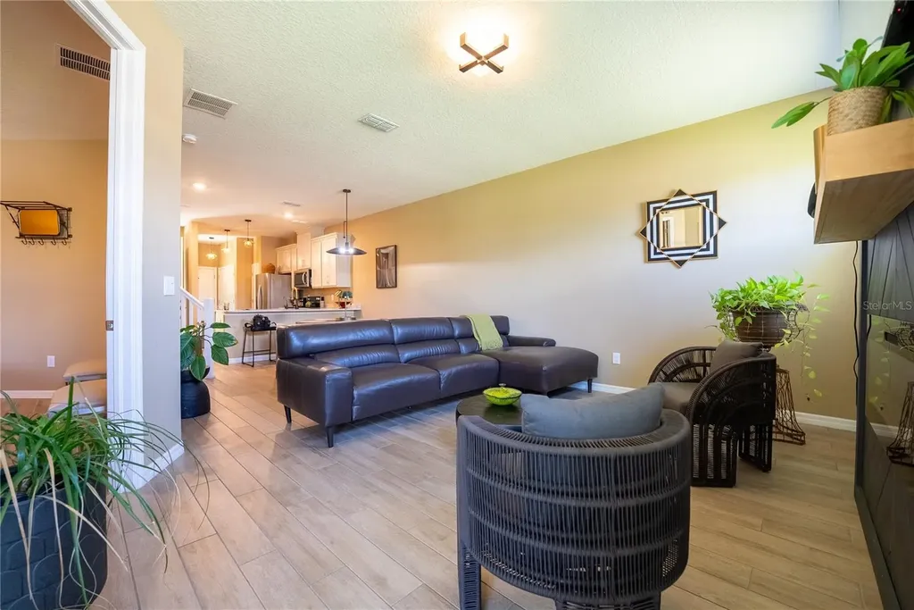 5293 Neil Drive St Petersburg FL 33714