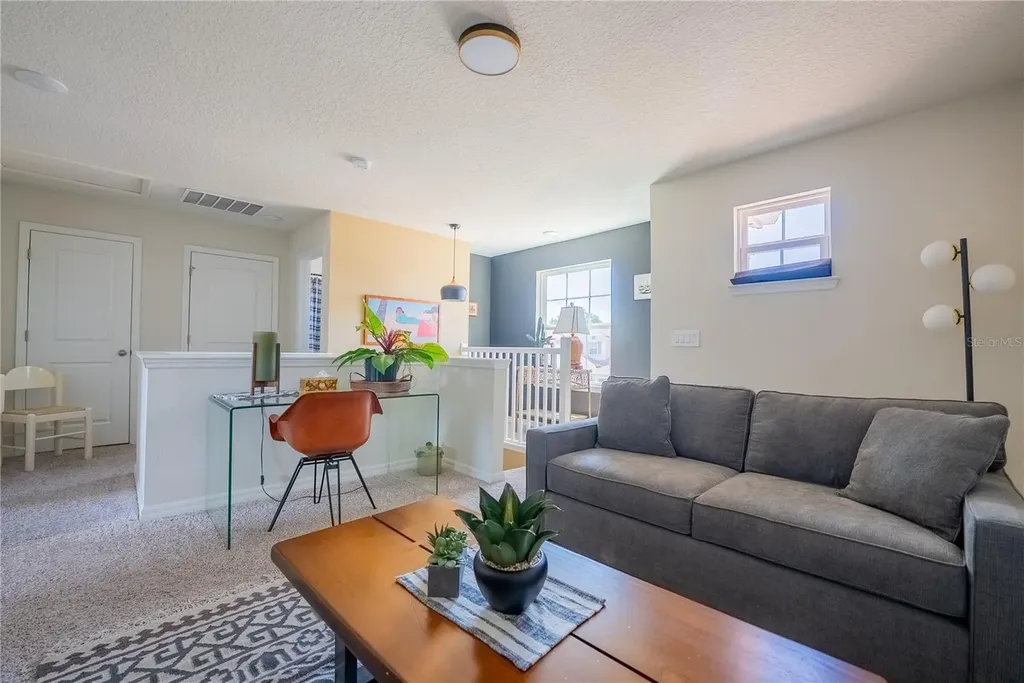 5293 Neil Drive St Petersburg FL 33714