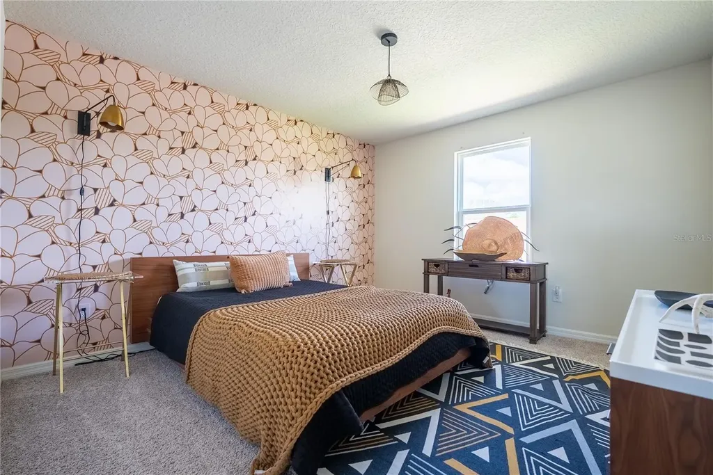 5293 Neil Drive St Petersburg FL 33714