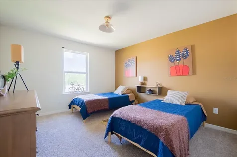5293 Neil Drive St Petersburg FL 33714