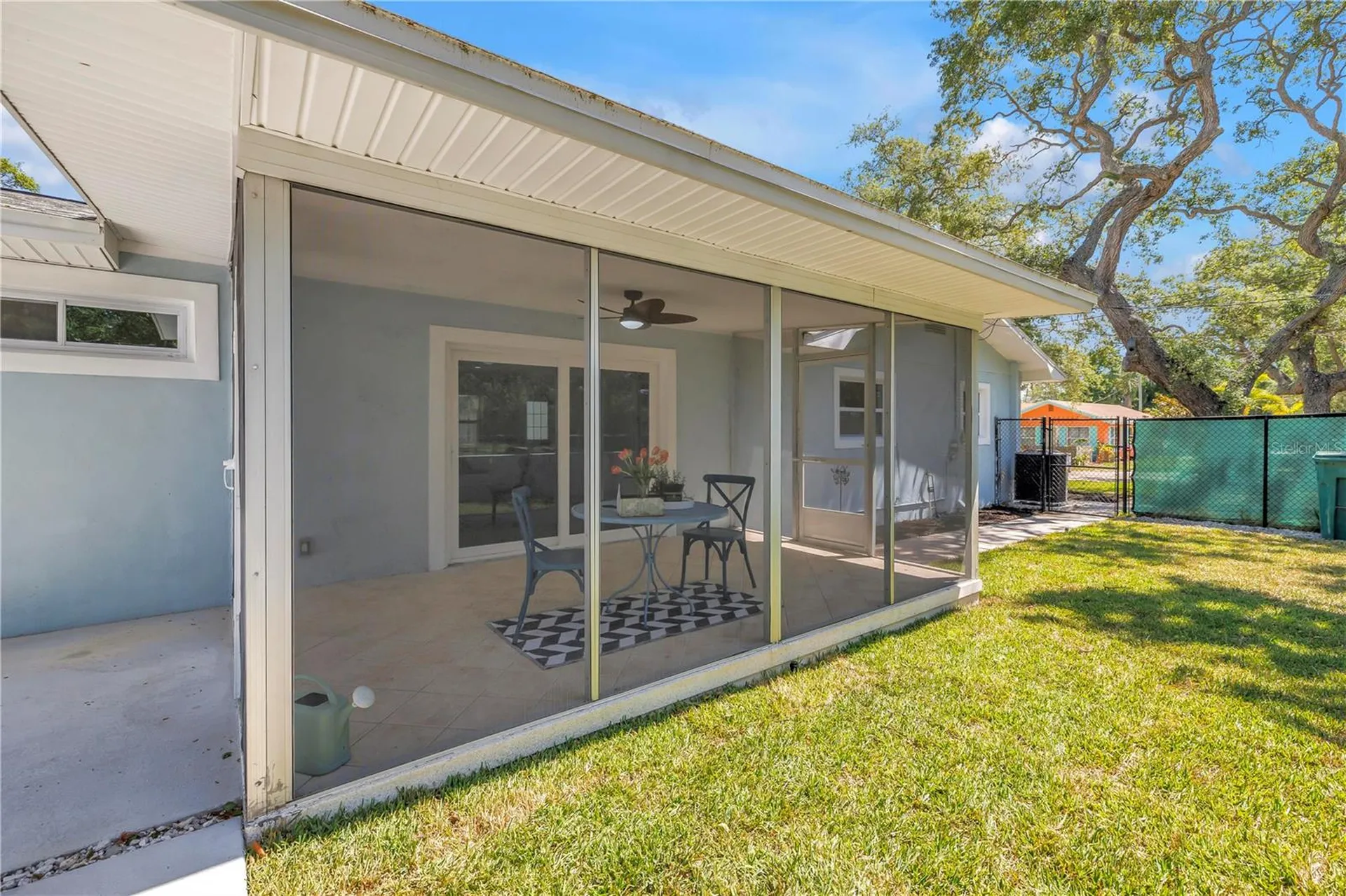 5010 109th Way N St Petersburg FL 33708