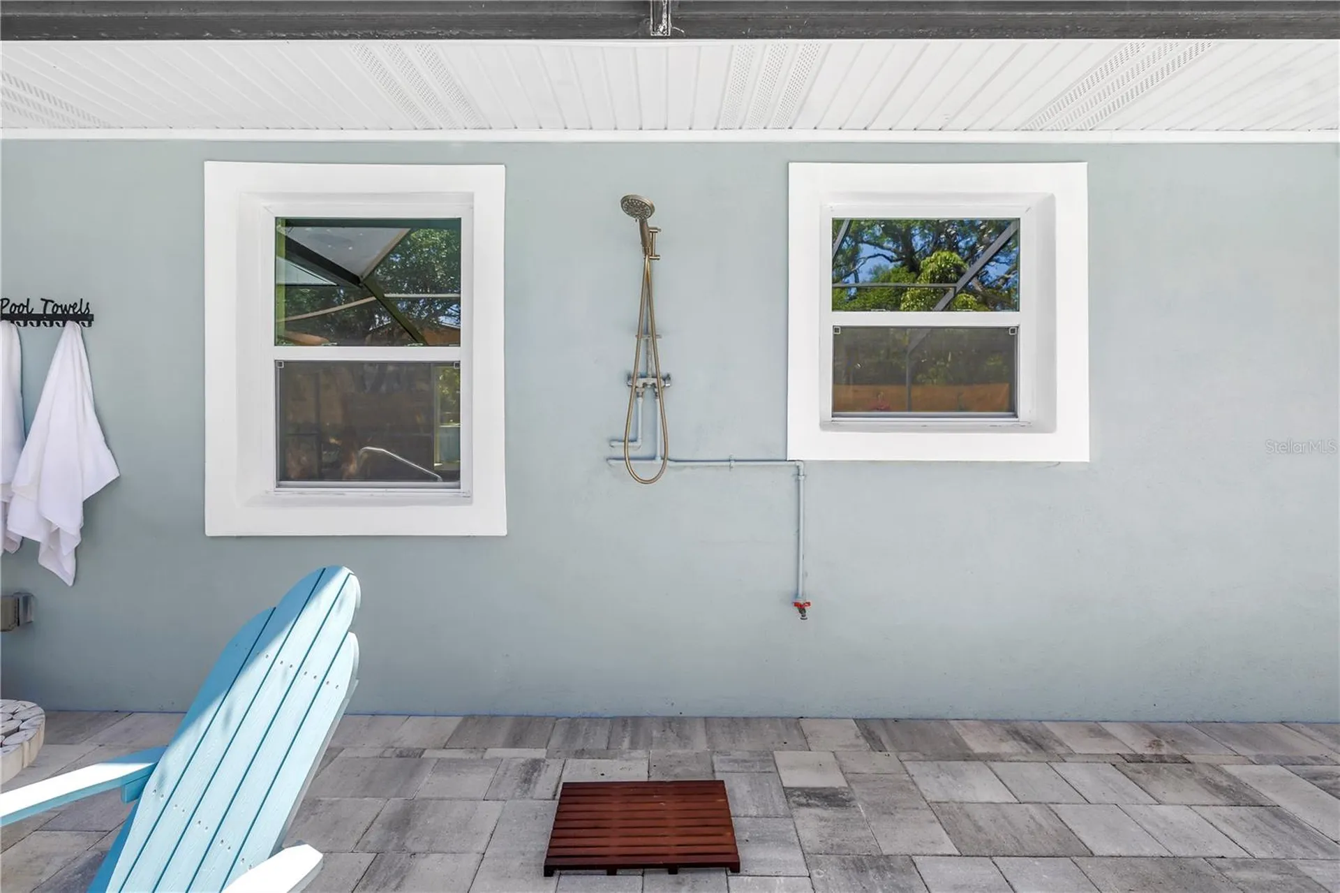 5010 109th Way N St Petersburg FL 33708