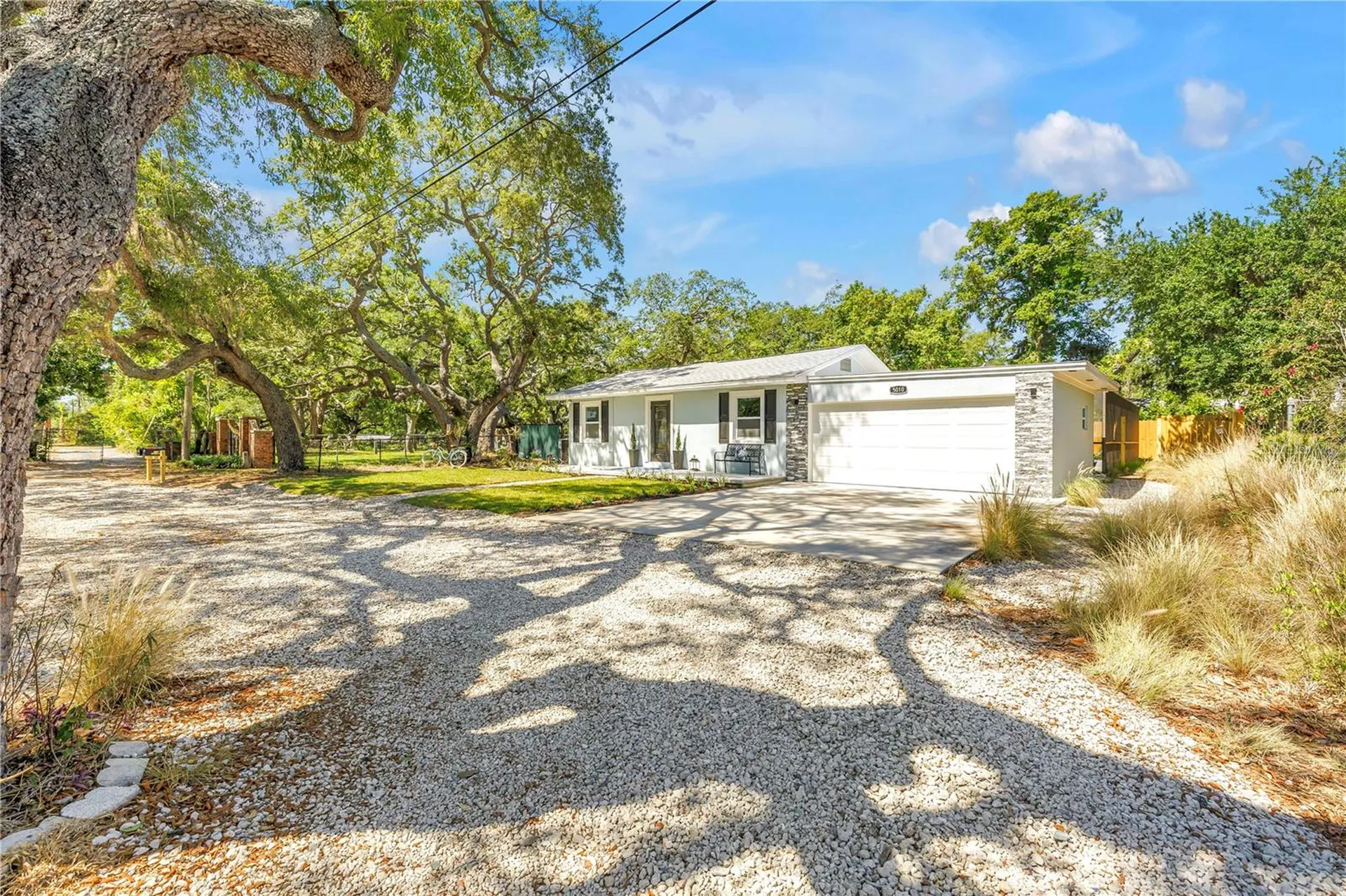 5010 109th Way N St Petersburg FL 33708