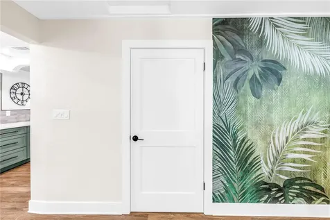 5010 109th Way N St Petersburg FL 33708