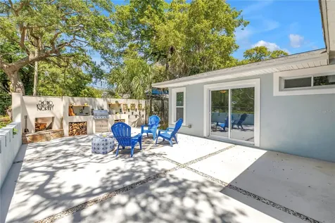 5010 109th Way N St Petersburg FL 33708